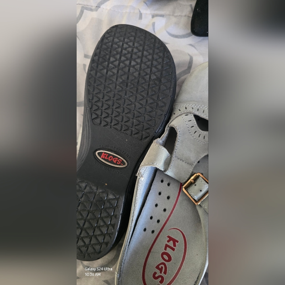Klogs Womens Gray Shoes